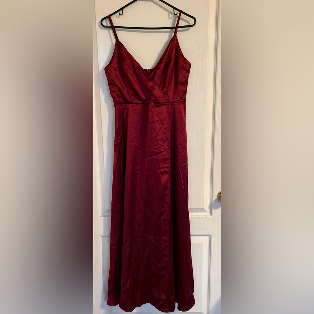 NWT RIHOAS Deep Red Satin Slip Maxi Dress Medium Party Cocktail Formal Business